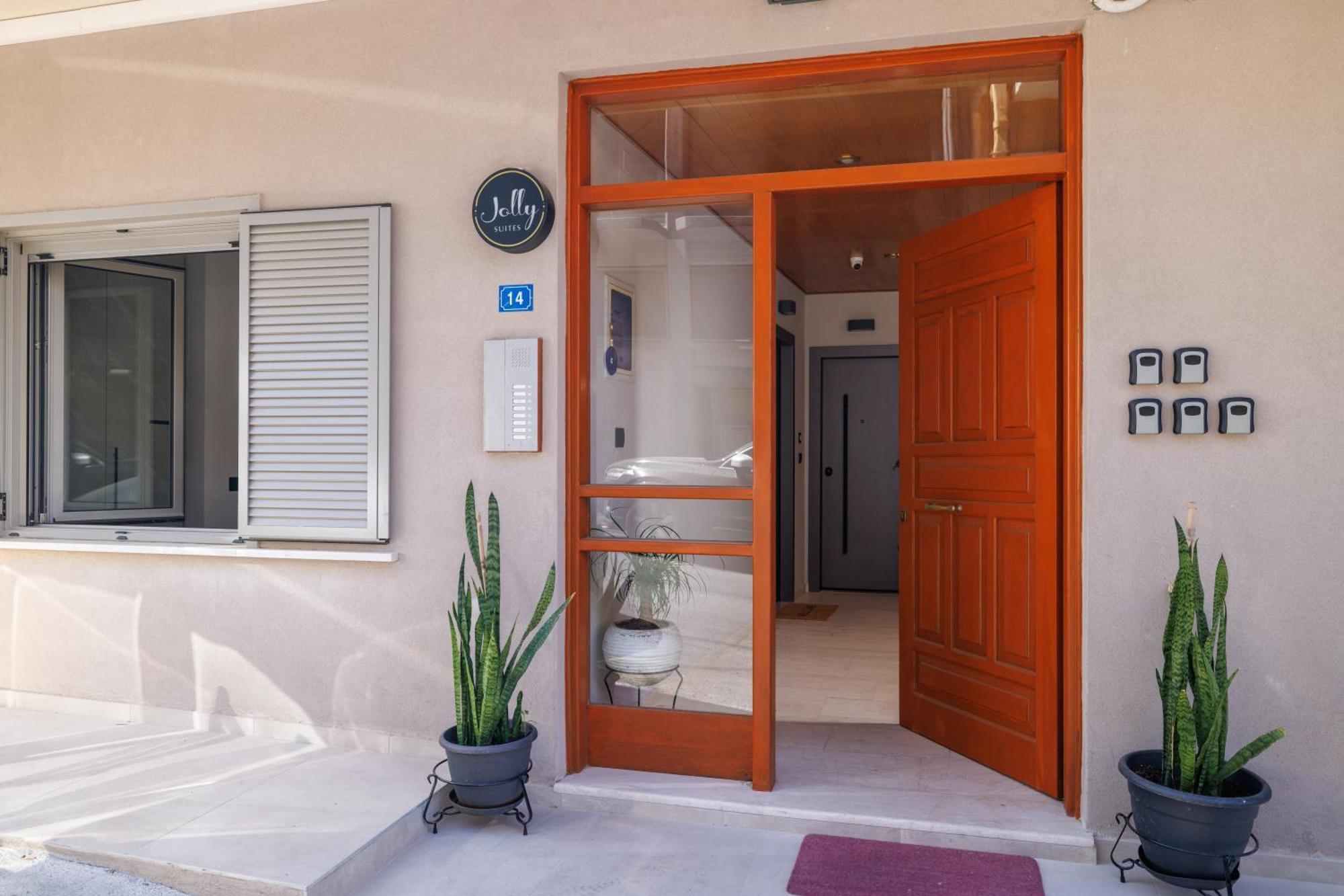 Jolly E With Terrace 10 Min From Port By Hospi * Heraklion (Crete)